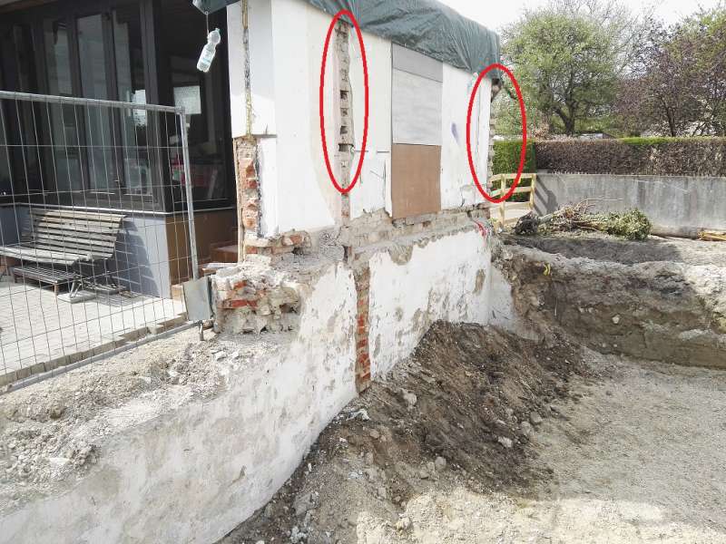 Bild zum BAU-Forumsbeitrag: stehenbleibende Mauer sanieren im Forum Modernisierung / Sanierung / Bauschäden