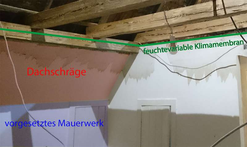 BAU.DE / BAU-Forum: 1. Bild zu Frage "obertse Geschossdecke und Anschluss der Dampfbremse an Dachschräge" im BAU-Forum "Modernisierung / Sanierung / Bauschäden"