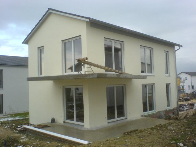 BAU.DE / BAU-Forum: 1. Bild zu Frage "WDVS nachtr&auml;gliche Befestigung: Montage von Bauteilen, Lasten & Kosten?" im BAU-Forum "Au&szlig;enw&auml;nde und Fassaden"