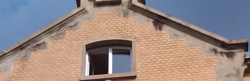 BAU.DE / BAU-Forum: 1. Bild zu Frage "Sandsteinfassade Verf&auml;rbungen: Ursachen, Risiken & Sanierungskosten?" im BAU-Forum "Au&szlig;enw&auml;nde und Fassaden"