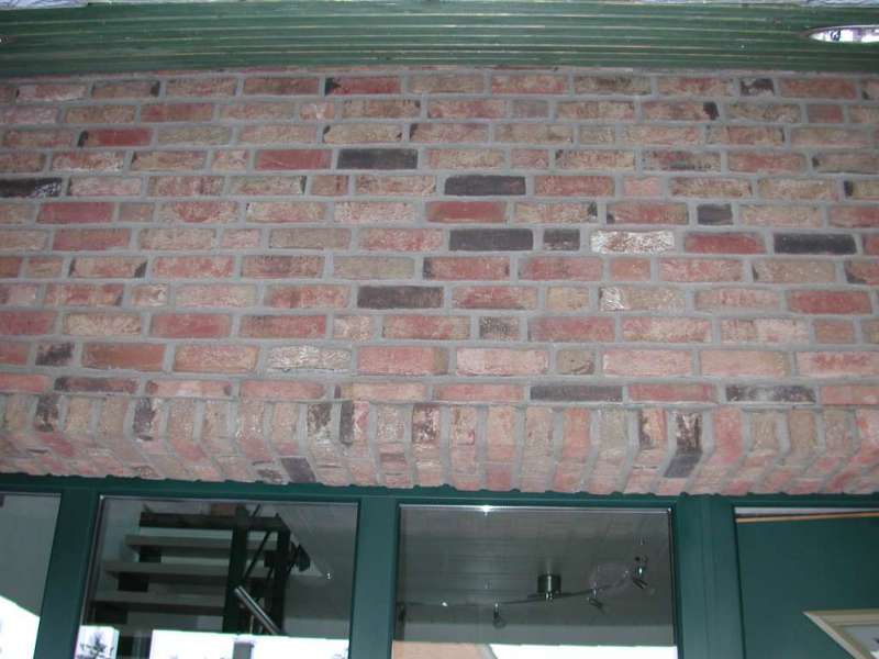 BAU.DE / BAU-Forum: 1. Bild zu Frage "Klinkerrollschicht &uuml;ber T&uuml;r gerissen & gesenkt: Ursachen, Reparatur & Gew&auml;hrleistung?" im BAU-Forum "Au&szlig;enw&auml;nde und Fassaden"