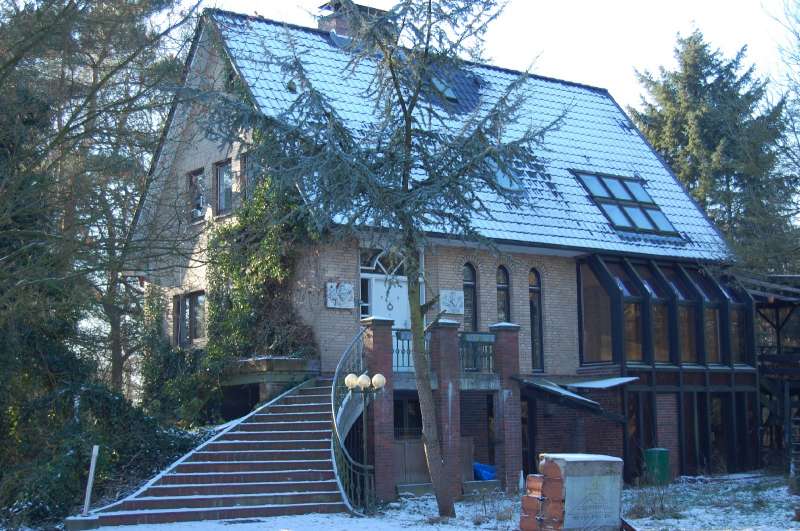 BAU.DE / BAU-Forum: 1. Bild zu Frage "Alte Klinkerfassade sanieren: Kosten, M&ouml;glichkeiten & Risiken bei Verblendern?" im BAU-Forum "Au&szlig;enw&auml;nde und Fassaden"