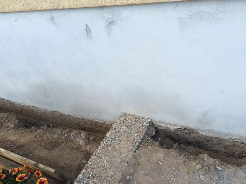 BAU.DE / BAU-Forum: 2. Bild zu Frage "Außenwand - Flecken auf Putz" im BAU-Forum "Außenwände und Fassaden" BAU.DE / BAU-Forum: 2. Bild zu Frage "Außenwand - Flecken auf Putz" im BAU-Forum "Außenwände und Fassaden"