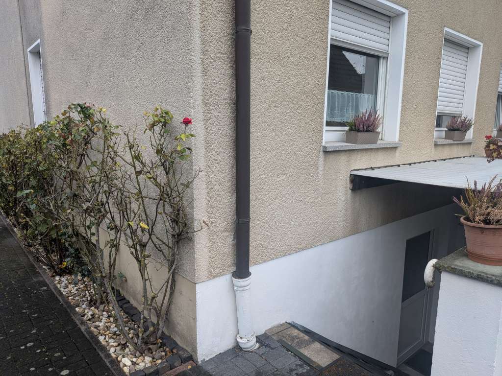 BAU.DE / BAU-Forum: 1. Bild zu Frage "Wer kontrolliert alte DIN Normen in NRW?" im BAU-Forum "Außenwände und Fassaden"