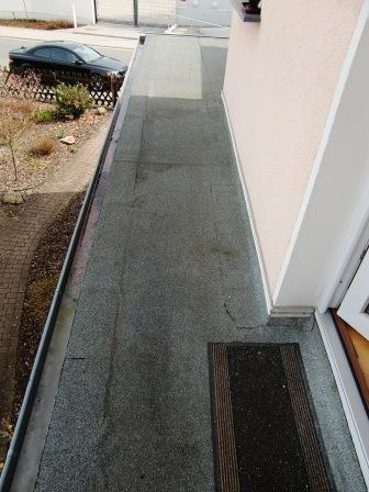 BAU.DE / BAU-Forum: 2. Bild zu Frage "Garagendach zur Terrasse umbauen: Kosten, Abdichtung & Statik pr&uuml;fen?" im BAU-Forum "Balkon und Terrasse"