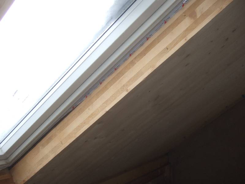 BAU.DE / BAU-Forum: 1. Bild zu Antwort "D&auml;mmstoff-Lobby: Hanf, Mineralwolle oder Polystyrol?" auf die Frage "Hanfd&auml;mmung f&uuml;r Kehlbalkenlage: Vorteile, offener Aufbau & Risiken ohne Dampfbremse?" im BAU-Forum "Dach"