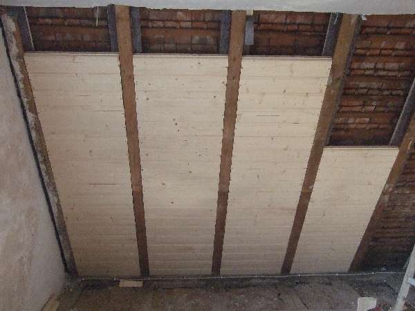 BAU.DE / BAU-Forum: 1. Bild zu Antwort "Braunfäule nach 7 Jahren: Systemfrage bei Holzdämmung!" auf die Frage "Verschimmelter Dachstuhl: Ursachen, Gefahren & Sanierungskosten im Überblick" im BAU-Forum "Dach" BAU.DE / BAU-Forum: 1. Bild zu Antwort "Braunfäule nach 7 Jahren: Systemfrage bei Holzdämmung!" auf die Frage "Verschimmelter Dachstuhl: Ursachen, Gefahren & Sanierungskosten im Überblick" im BAU-Forum "Dach"