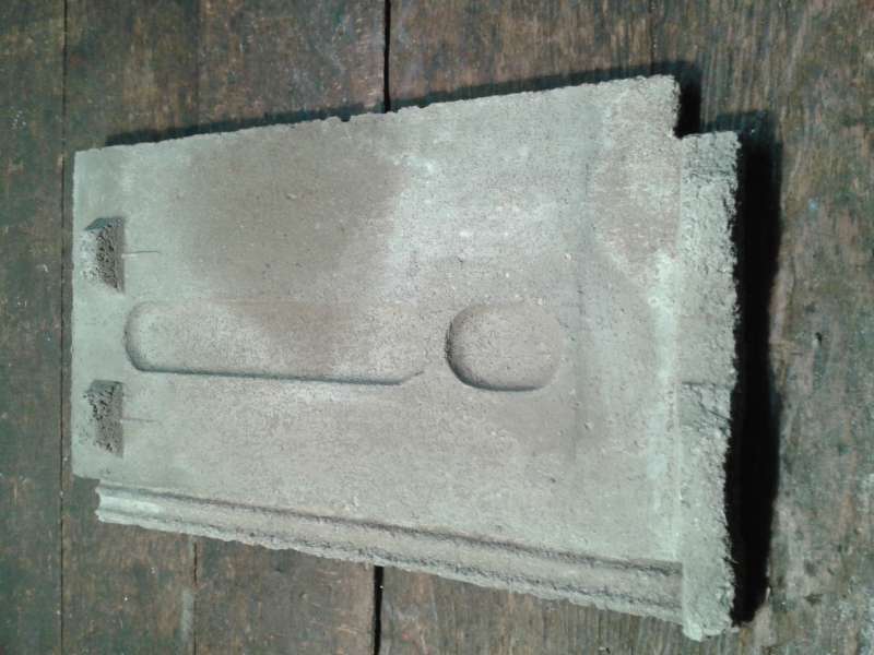 BAU.DE / BAU-Forum: 2. Bild zu Frage "Alte Beton Dachziegel finden: Bezugsquellen, Abbruch, Restposten & Kosten f&uuml;r gebrauchte?" im BAU-Forum "Dach"