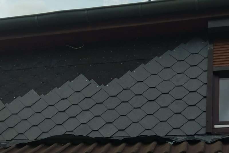 Bild zum BAU-Forumsbeitrag: Gaube verschiefern, auf Unterspannbahn oder Dachpappe im Forum Dach