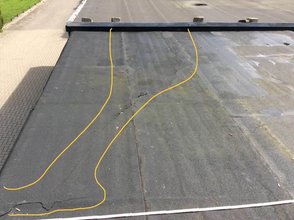 Bild zum BAU-Forumsbeitrag: Flachdach Sanierung mit Bitumschweißbahnen im Forum Dach