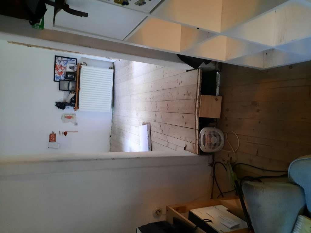 BAU.DE / BAU-Forum: 1. Bild zu Antwort "Elastilon: Langzeit-Erfahrung mit schwimmender Dielen-Verlegung" auf die Frage "Massivholzdielen schwimmend verlegen mit Elastilon: Erfahrungen, Vor- und Nachteile?" im BAU-Forum "Estrich und Bodenbel&auml;ge"