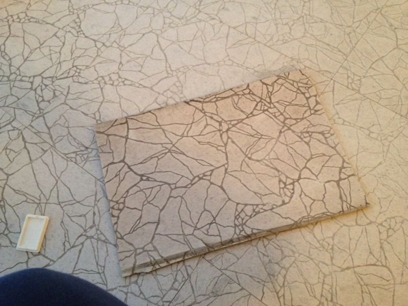 BAU.DE / BAU-Forum: 1. Bild zu Frage "Floor-Flex Fliesen im Altbau (1969): Asbest erkennen, schleifen? Risiken & Alternativen" im BAU-Forum "Estrich und Bodenbel&auml;ge"