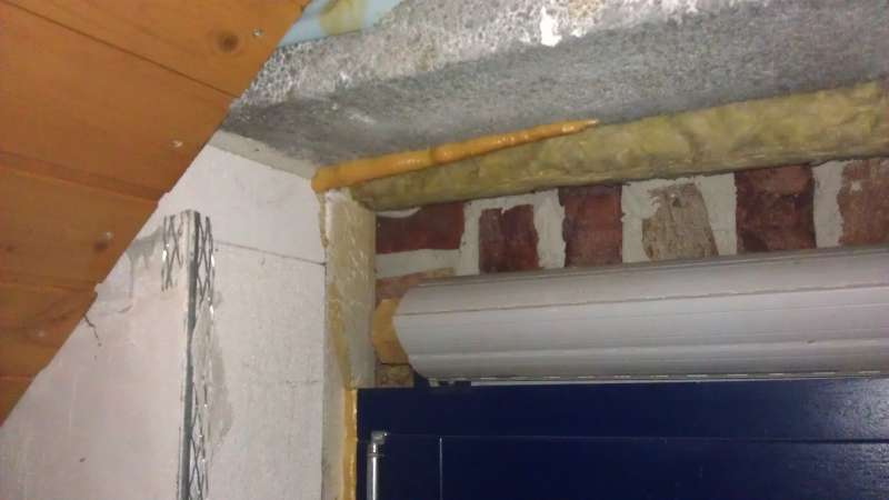 BAU.DE / BAU-Forum: 1. Bild zu Frage "Rollladenkasten nicht vorhanden - was tun?" im BAU-Forum "Fenster und Außentüren" BAU.DE / BAU-Forum: 1. Bild zu Frage "Rollladenkasten nicht vorhanden - was tun?" im BAU-Forum "Fenster und Außentüren"