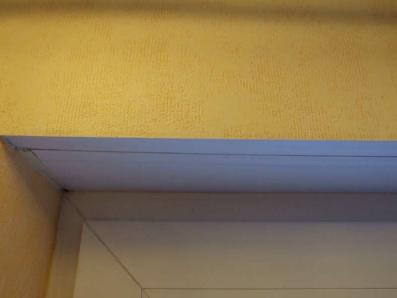 BAU.DE / BAU-Forum: 1. Bild zu Frage "Rollladenkasten &ouml;ffnen" im BAU-Forum "Fenster und Au&szlig;ent&uuml;ren"