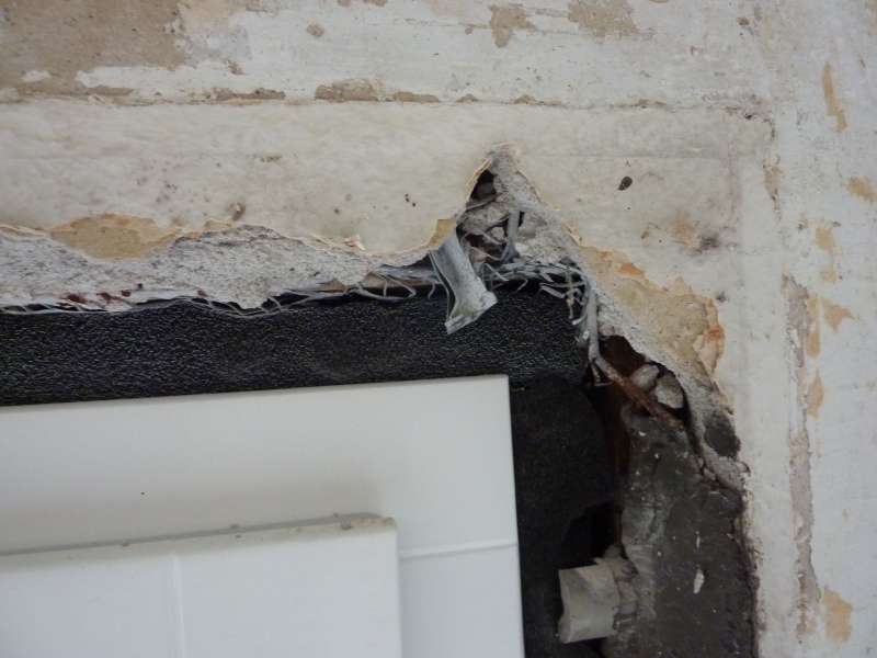 BAU.DE / BAU-Forum: 3. Bild zu Frage "Kompriband liegt nicht an" im BAU-Forum "Fenster und Au&szlig;ent&uuml;ren"