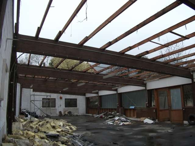 BAU.DE / BAU-Forum: 3. Bild zu Antwort "Abrisskosten: Unkalkulierbare Entsorgung bei Schadstoffen!" auf die Frage "Streif Fertighaus 1973 kaufen? Schadstoffe, Risiken & Preisabschl&auml;ge bei Altbauten" im BAU-Forum "Fertighaus"