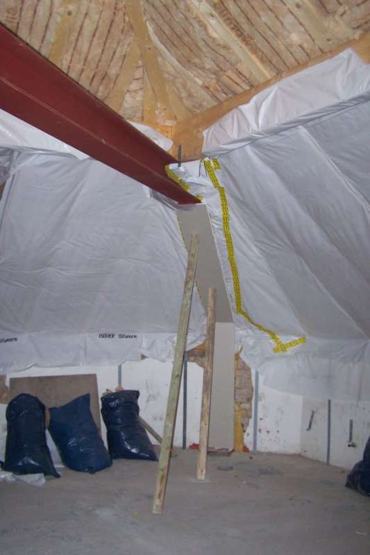 BAU.DE / BAU-Forum: 1. Bild zu Antwort "Brandschutz Stahlst&uuml;tze: Klebematerial der Verkleidung unbekannt" auf die Frage "Brandschutz Stahlst&uuml;tze/Stahltr&auml;ger: Verkleidung, Vorschriften & Kosten f&uuml;r HE-B 200?" im BAU-Forum "Innenw&auml;nde"