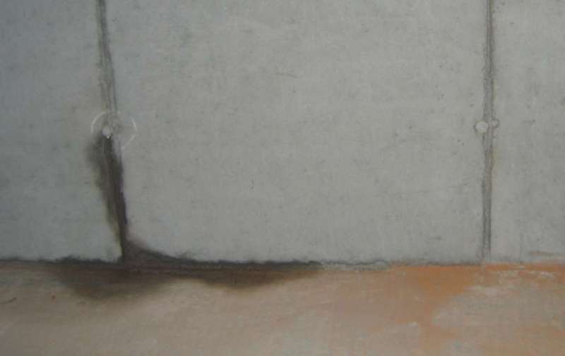 BAU.DE / BAU-Forum: 1. Bild zu Frage "L&ouml;cher in WU-Beton durch Gewindestangen der Verschalung" im BAU-Forum "Keller"