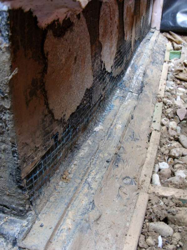 Bild zum BAU-Forumsbeitrag: Bitumenablösung an Kelleraußenwand im Forum Keller
