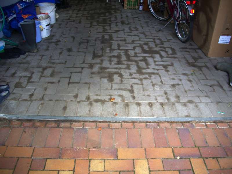 BAU.DE / BAU-Forum: 1. Bild zu Frage "Wasserortung ist das m&ouml;glich (NRW)" im BAU-Forum "Keller"