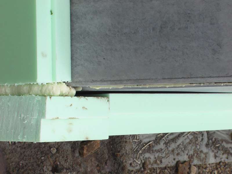 BAU.DE / BAU-Forum: 2. Bild zu Antwort "mir geht es rein um die..." auf die Frage "Fertigbetonkeller Au&szlig;end&auml;mmung: Styrodur ohne Noppenbahn ausreichend? Schutz vor Feuchtigkeit?" im BAU-Forum "Keller"