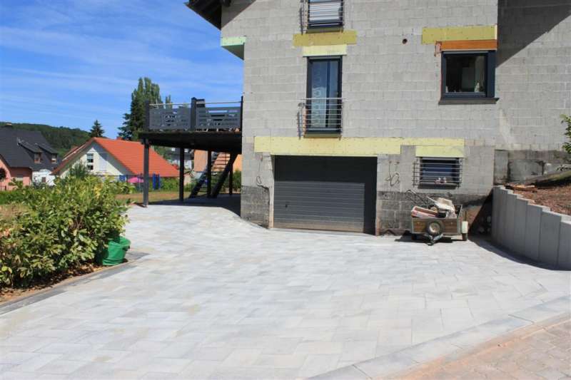 BAU.DE / BAU-Forum: 1. Bild zu Antwort "keine Dämmung" auf die Frage "Kellerabdichtung vor Putz: Bitumenbahn-Übergang Mauerwerk optimal abdichten?" im BAU-Forum "Keller" BAU.DE / BAU-Forum: 1. Bild zu Antwort "keine Dämmung" auf die Frage "Kellerabdichtung vor Putz: Bitumenbahn-Übergang Mauerwerk optimal abdichten?" im BAU-Forum "Keller"