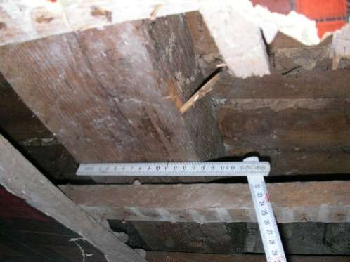 BAU.DE / BAU-Forum: 2. Bild zu Frage "Statik IPE 120 Tr&auml;ger f&uuml;r Holzbalkendecke: Tragkraft, Durchbiegung & Montage im Altbau?" im BAU-Forum "Modernisierung / Sanierung / Bausch&auml;den"