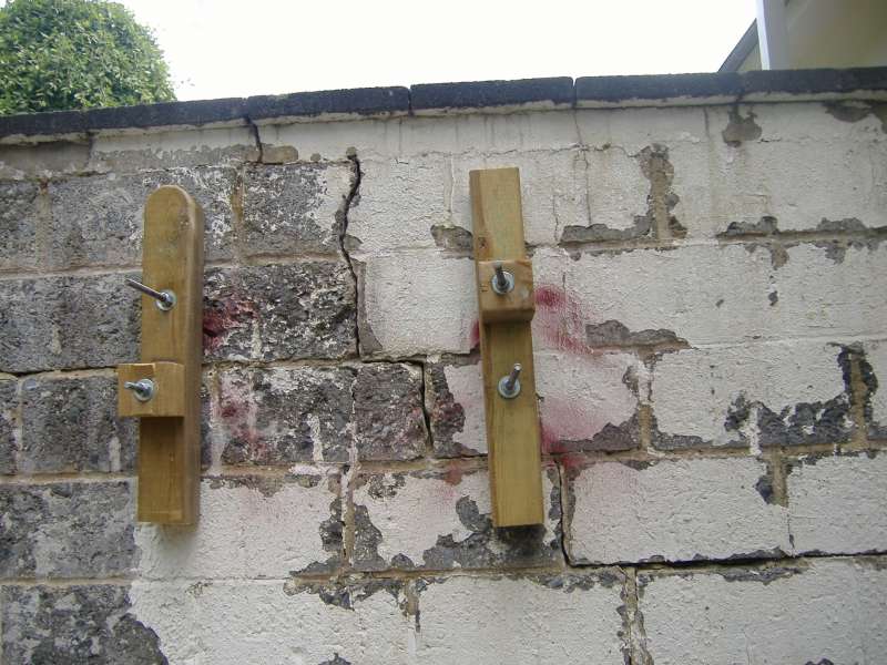 BAU.DE / BAU-Forum: 2. Bild zu Frage "Mauersanierung: Schritt-für-Schritt Anleitung zur Stabilisierung & Abdichtung?" im BAU-Forum "Modernisierung / Sanierung / Bauschäden" BAU.DE / BAU-Forum: 2. Bild zu Frage "Mauersanierung: Schritt-für-Schritt Anleitung zur Stabilisierung & Abdichtung?" im BAU-Forum "Modernisierung / Sanierung / Bauschäden"