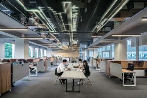 Kabelmanagement, Kühlung, Sicherheit: Wie 19-Zoll-Schränke Ihr Netzwerk zukunftssicher machen - Bild: LYCS Architecture / Unsplash