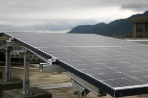 Das <strong>Erneuerbare-Energien-Gesetz</strong> (EEG) ist ein zentrales Gesetz in Deutschland, das die Förderung von Strom aus erneuerbaren Quellen wie Photovoltaik, Windkraft, Biomasse oder Wasserkraft regelt. Das <strong>Erneuerbare-Energien-Gesetz</strong> (EEG) ist ein zentrales Gesetz in Deutschland, das die Förderung von Strom aus erneuerbaren Quellen wie Photovoltaik, Windkraft, Biomasse oder Wasserkraft regelt.