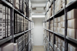 Effektive Tipps für die Gestaltung stabiler Metallregale in Keller und Werkstatt - Bild: Pexels / Pixabay