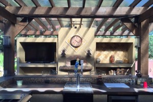 Mit der perfekten Terrassenüberdachung den Außenbereich neu erfinden: Kauf-Tipps für mehr Wohnqualität - Bild: toddpharistx / Pixabay