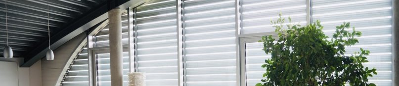 Wintergarten-Rollladen: Effektiver Hitzeschutz und Energieeffizienz zu jeder Jahreszeit Wintergarten-Rollladen: Effektiver Hitzeschutz und Energieeffizienz zu jeder Jahreszeit