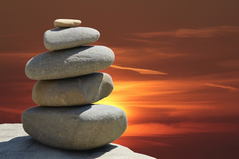 Energiefluss bezeichnet die Bewegung oder Strömung von Energie durch ein System, sei es physisch, biologisch oder spirituell.