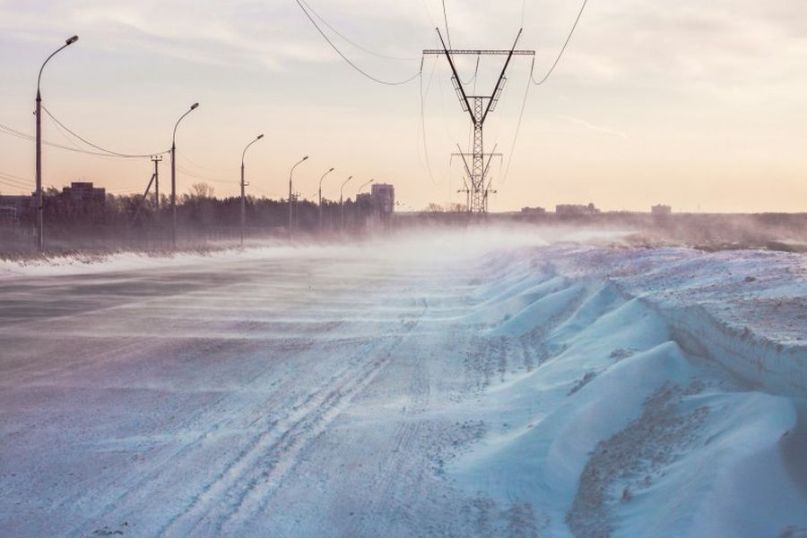 Extremwetterereignisse sind ungewöhnliche und extrem intensive Wetterphänomene, die über kurze Zeiträume auftreten und signifikante Auswirkungen auf Mensch und Umwelt haben können.